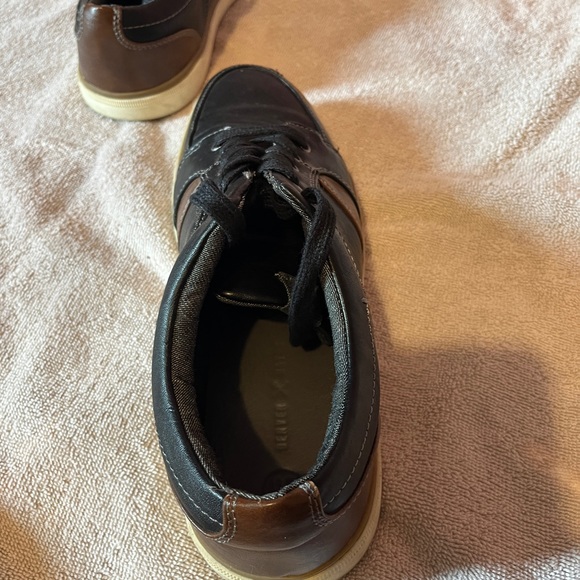 Size 10 Denver Hayes lace up shoes - Picture 8 of 8